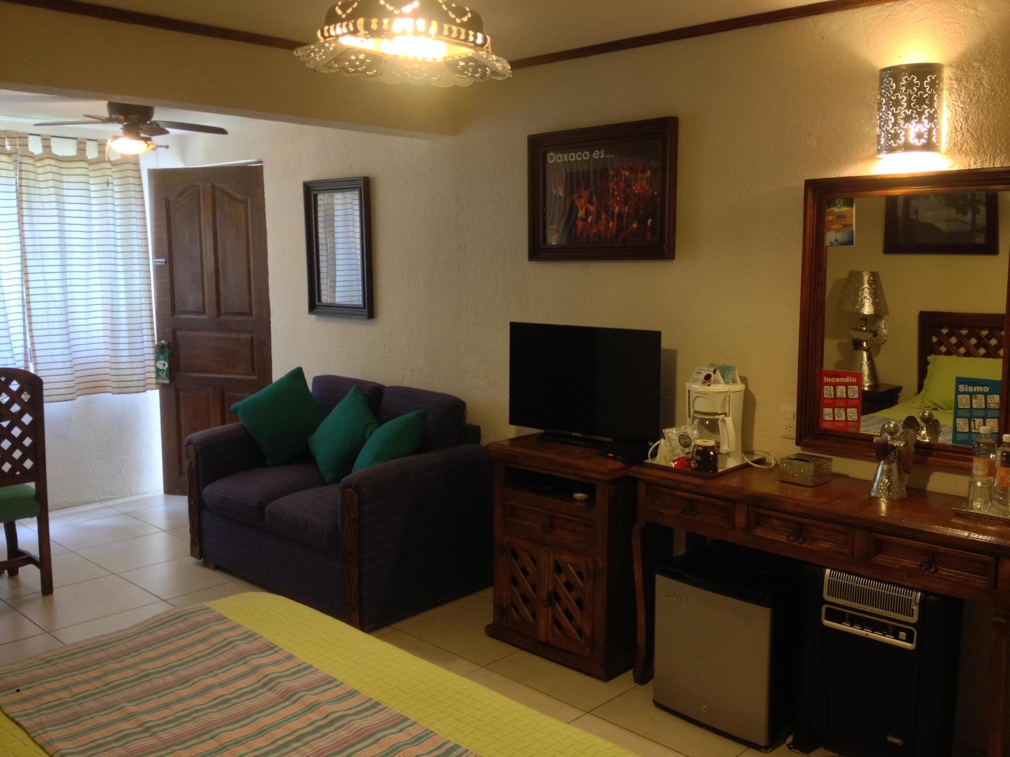 Hotel Casa Yunenisa Oaxaca Экстерьер фото