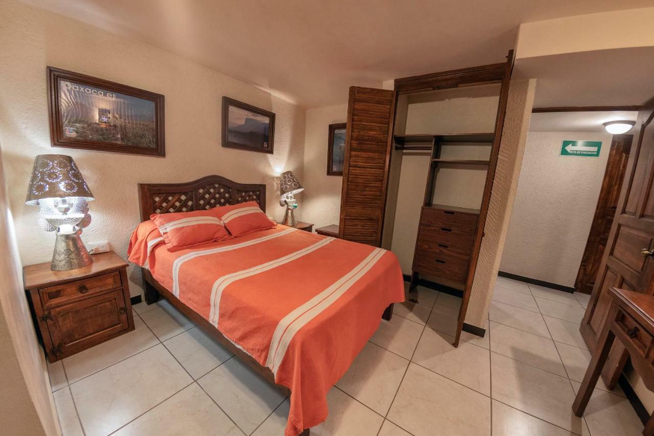 Hotel Casa Yunenisa Oaxaca Экстерьер фото