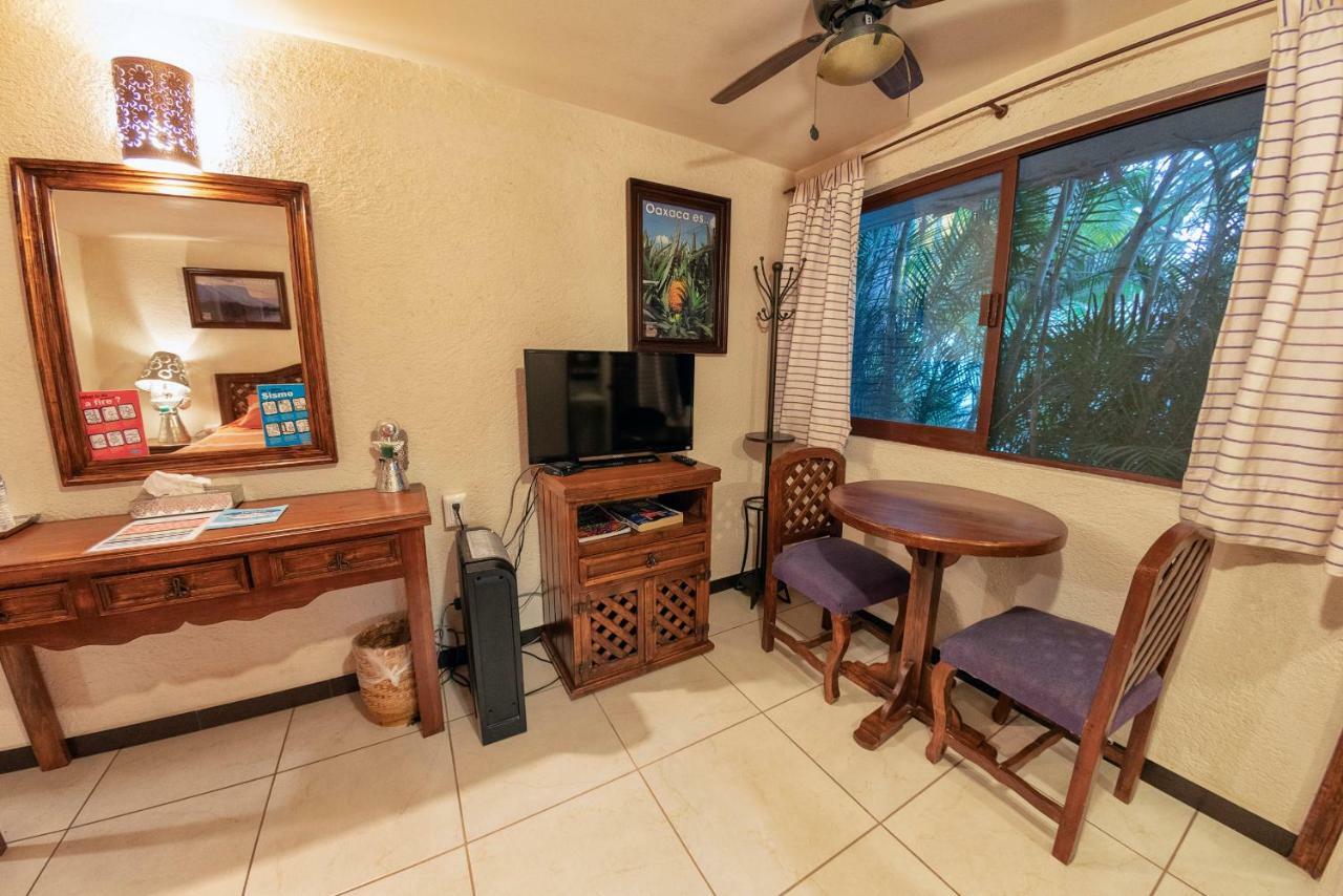 Hotel Casa Yunenisa Oaxaca Экстерьер фото