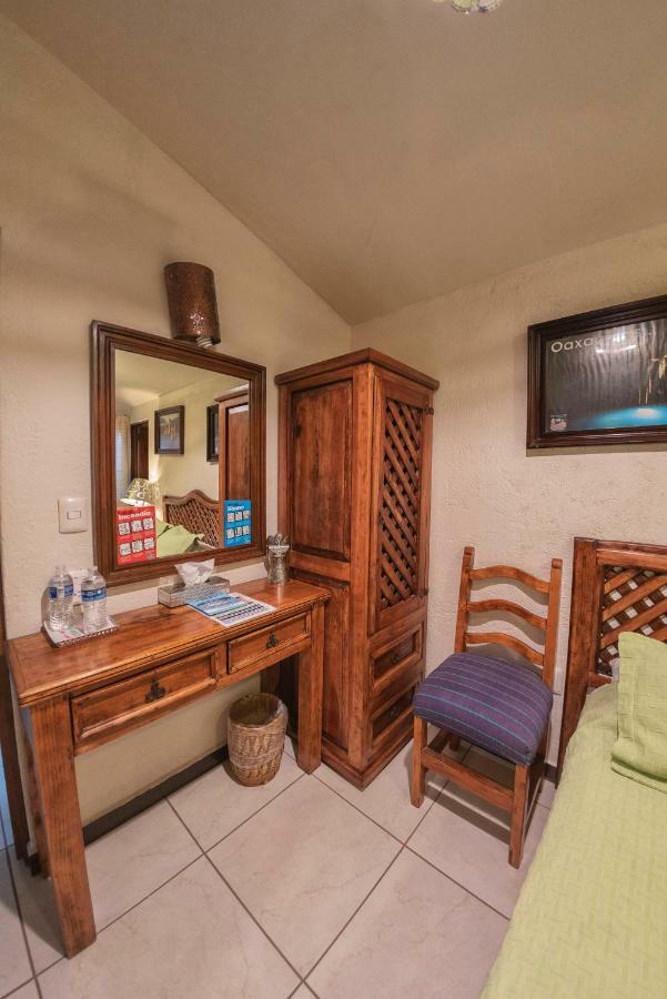 Hotel Casa Yunenisa Oaxaca Экстерьер фото